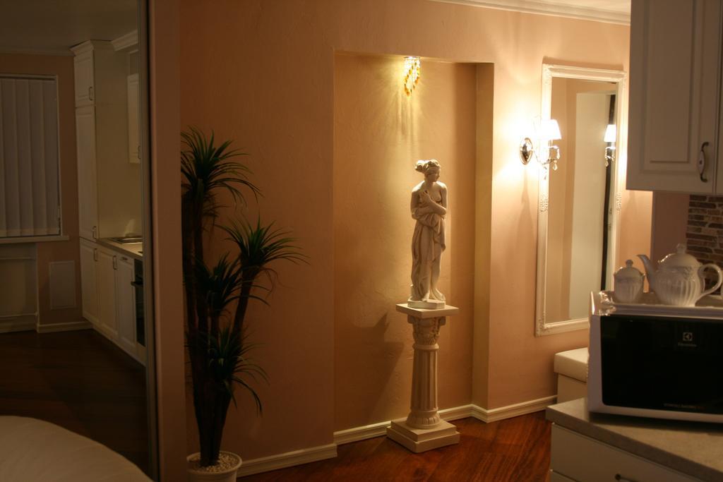 Quadruple Room with Private Bathroom