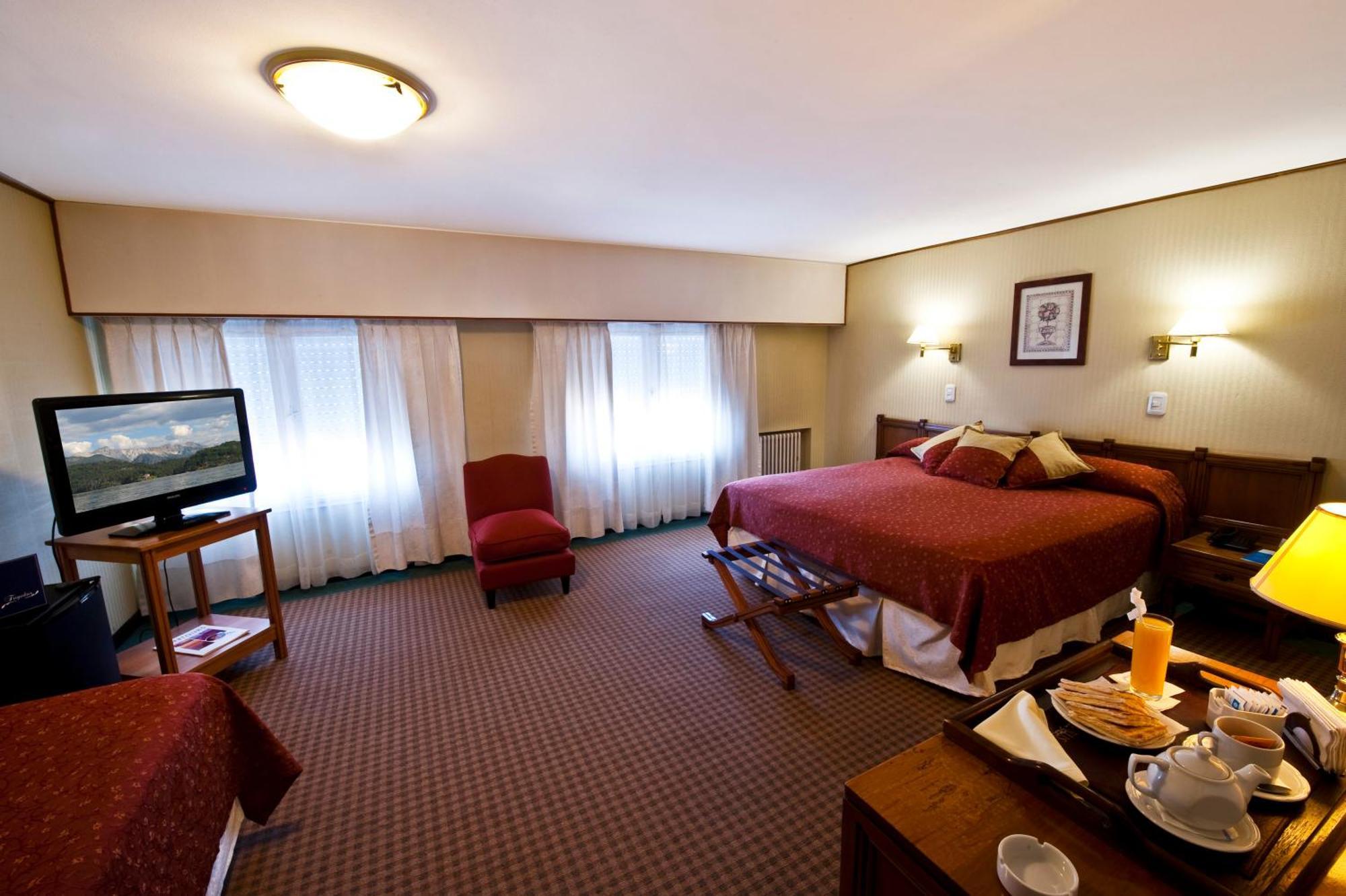 Triple Room,1465760330:JPEG