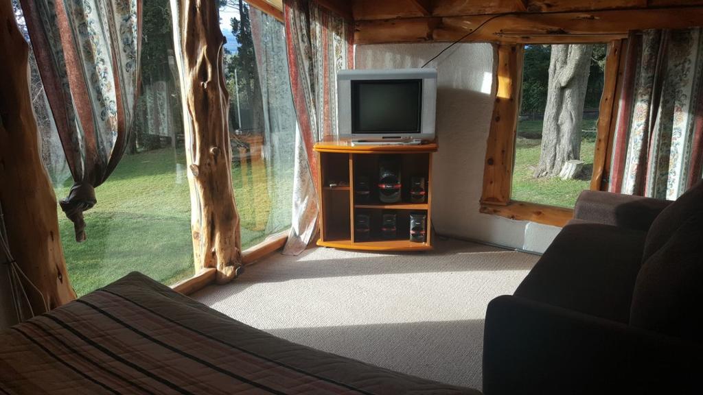 Two-Bedroom House,444970203:JPEG