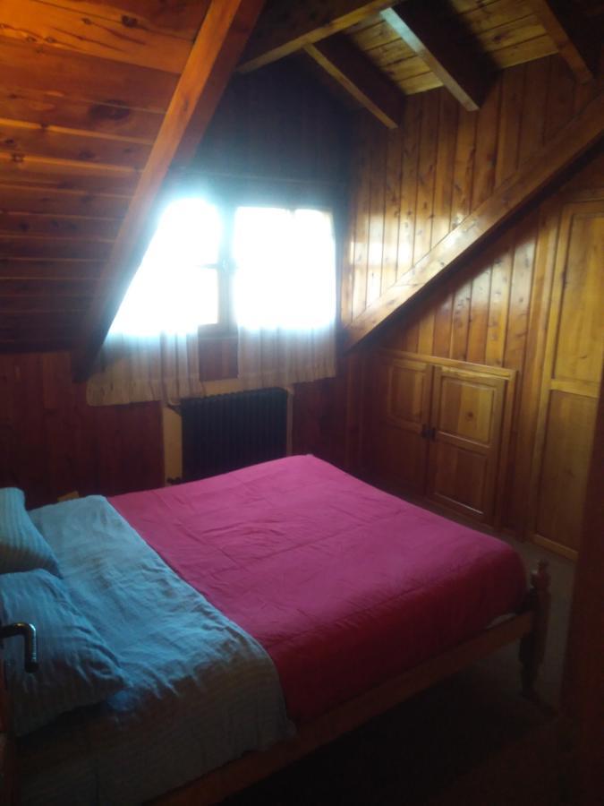 Quarto Duplo com Banheiro Compartilhado