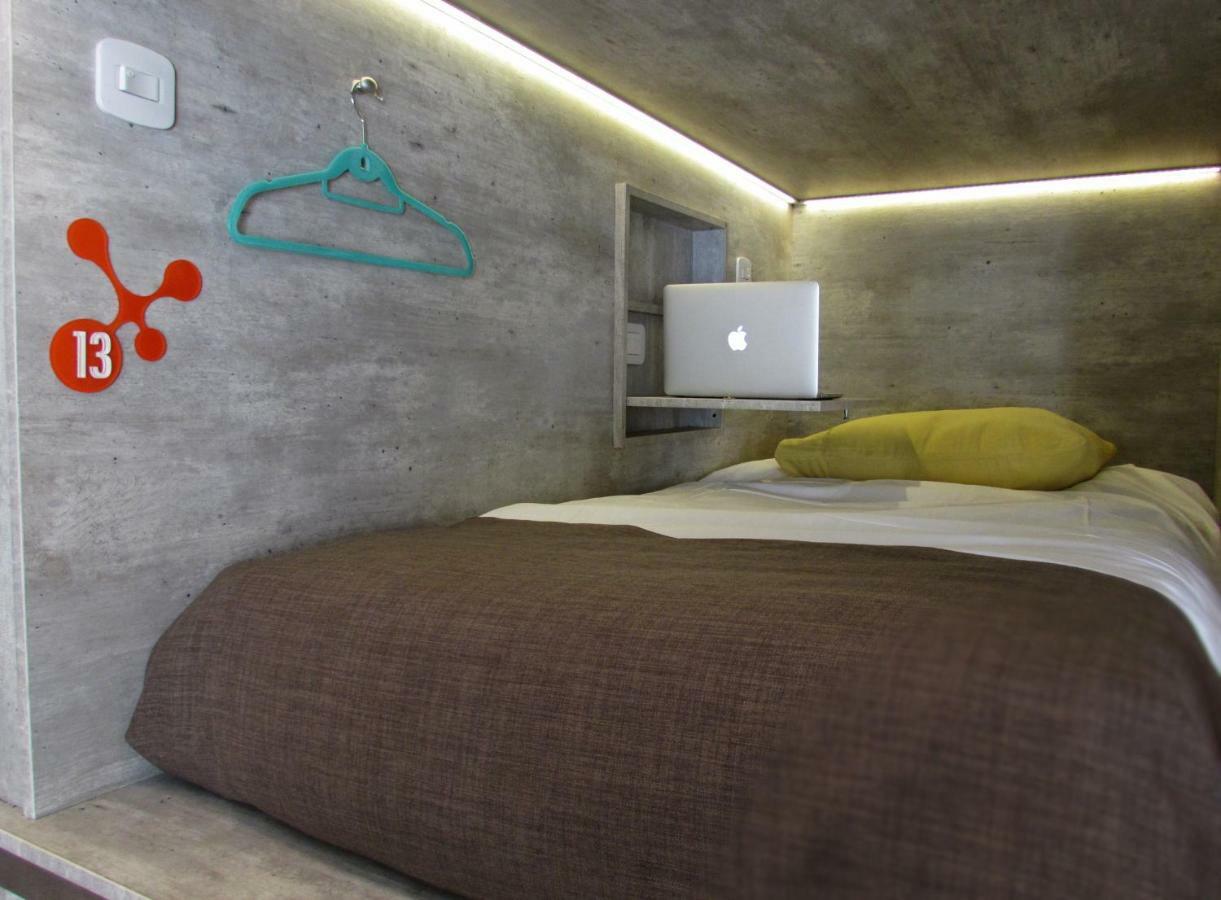 Cama em Dormitório Misto com 4 Camas