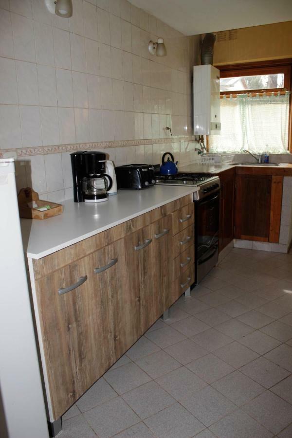 Two-Bedroom House,847433249:JPEG