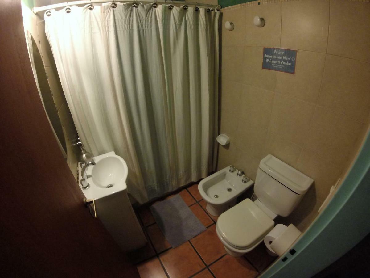 Quarto com Cama de Casal ou 2 de Solteiro
