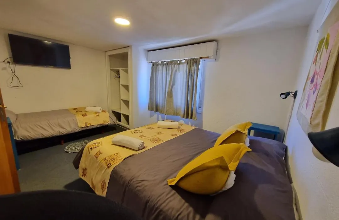 Hosteria Las Lilas-1