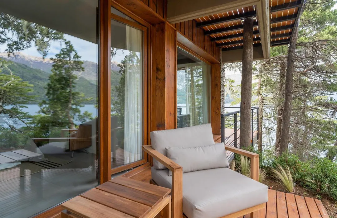 Penon Del Lago Suites Del Lago Bariloche Cipres 02-1