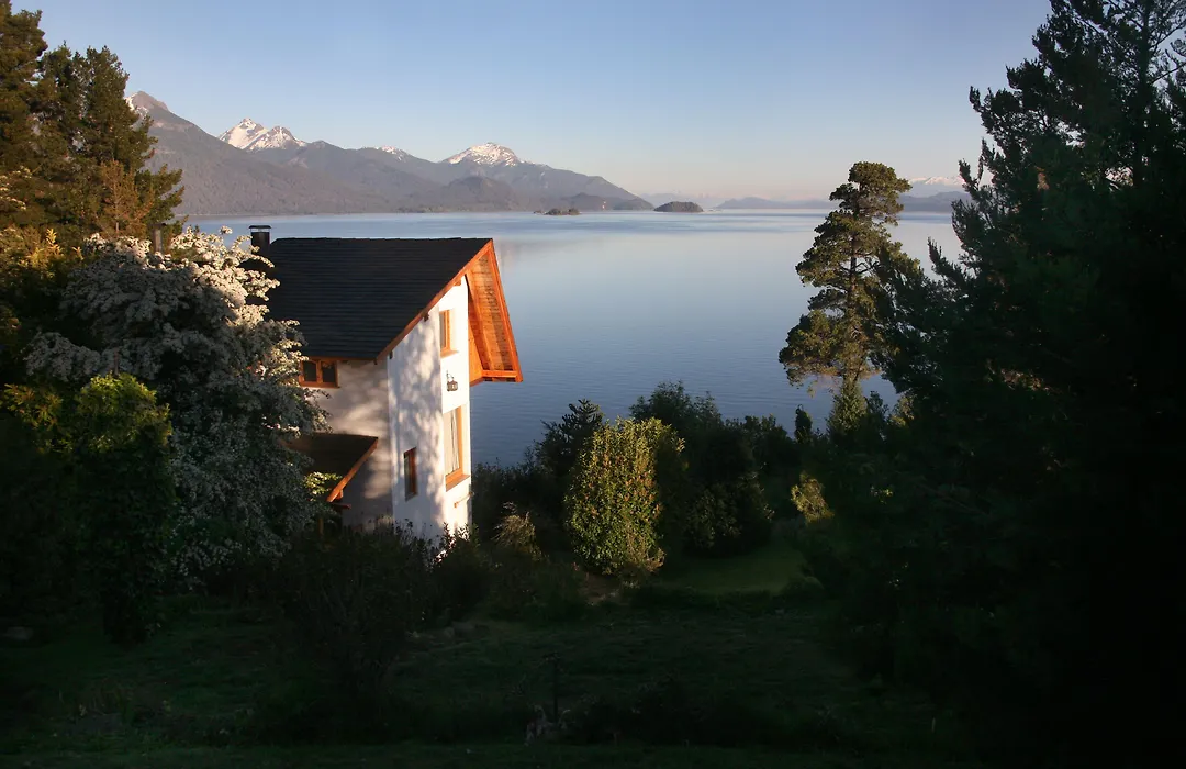 La Sirenuse Lake Suites-1