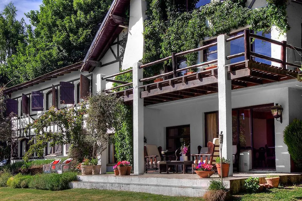 Hosteria Del Prado-1