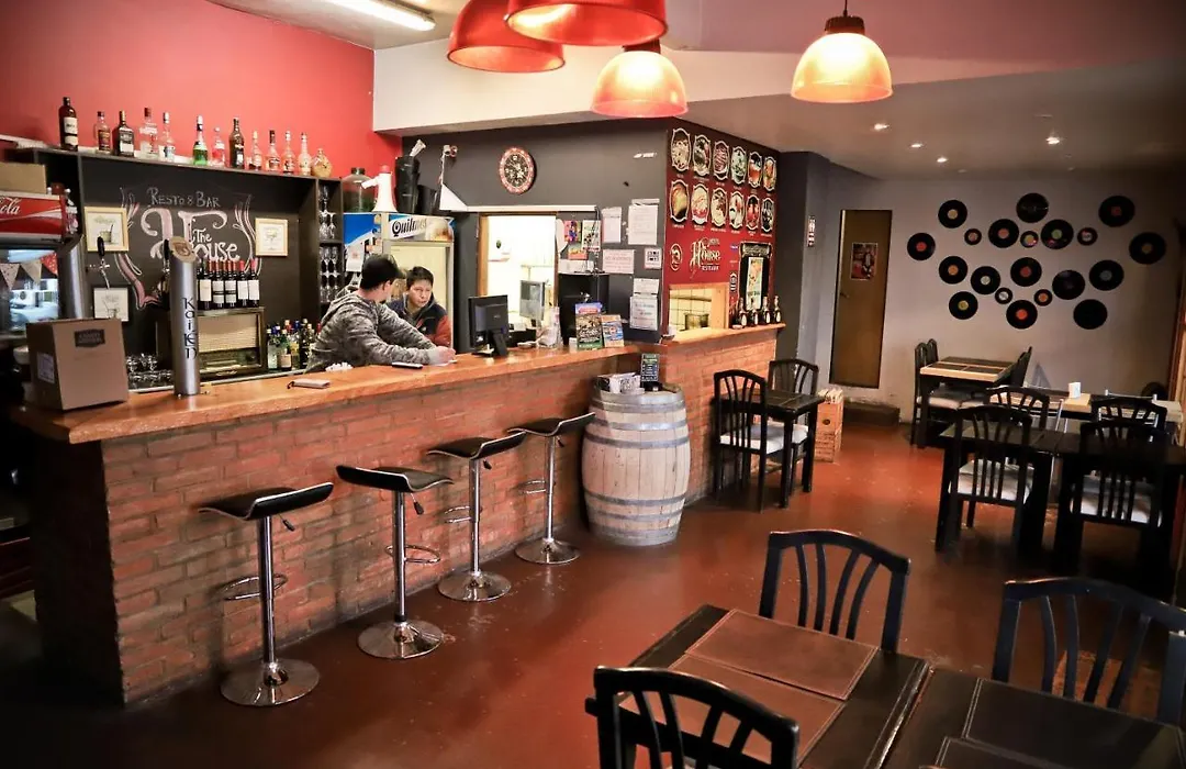 The House Hostel, Resto & Bar Bariloche-1