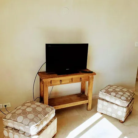 Departamento De 2 Ambientes En Zona Centrica-2
