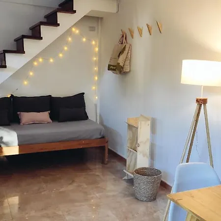 Casa Con Jardin Y Cochera ¡A 5 Minutos Del Lago!-3