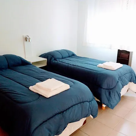 Departamento Amplio, Centrico Y Familiar-3