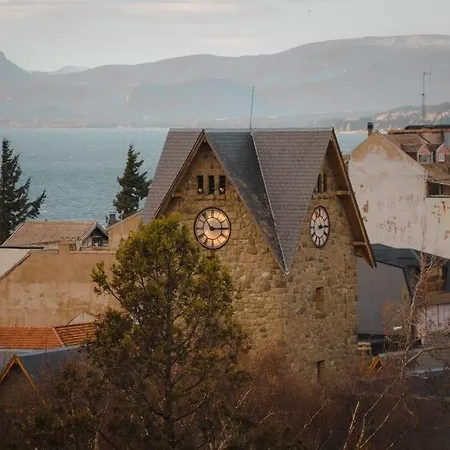 Departamento Centrico En Bariloche-2