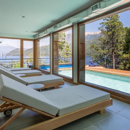 Penon De Arelaquen Suites Del Lago Bariloche 2B-2