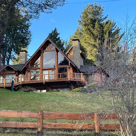 Fabulous Mountain House For 8 People-2