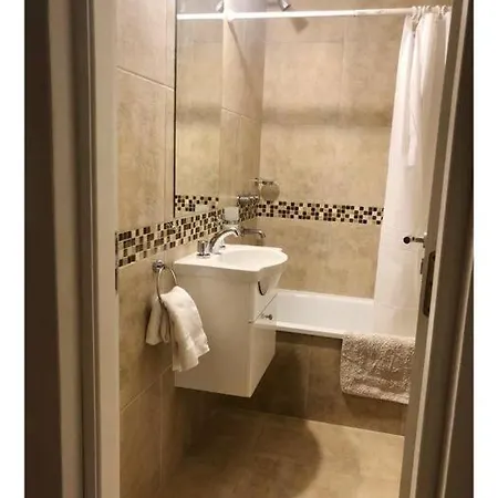Bam Depto Pinar 1 En Zona Residencial-3