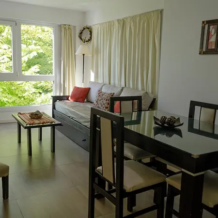 Departamento Centrico Para 4 Personas En Bariloche-3