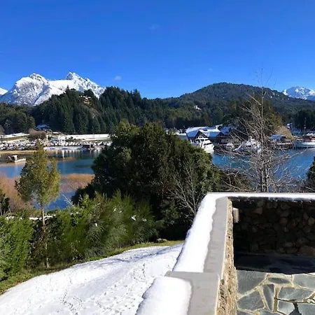 Hermosa Casa Con Vista Al Lago-3