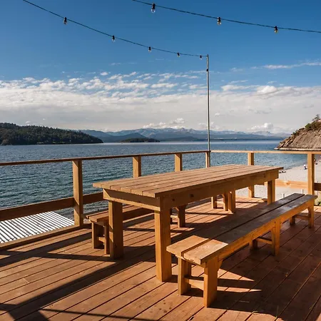 Wa One Lake Homes-3
