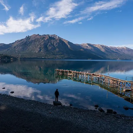 Penon De Arelaquen Suites Del Lago Bariloche 2B-3