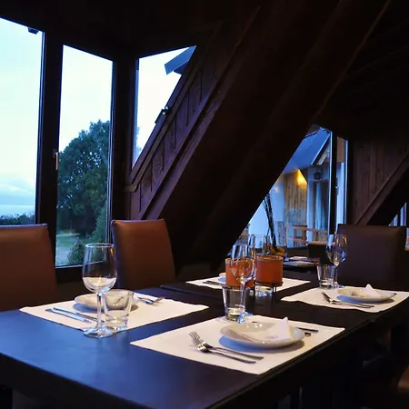 La Sirenuse Lake Suites-3