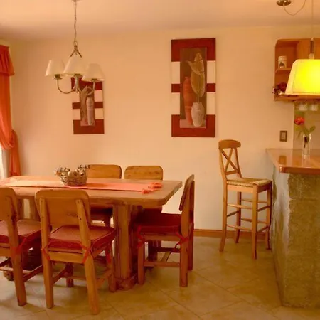 Bungalows Maniu-2