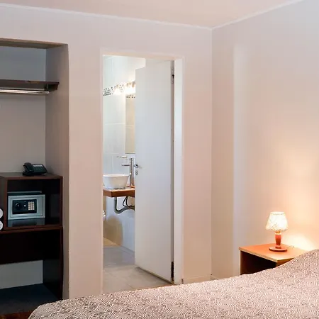 Hotel Val Garden-2
