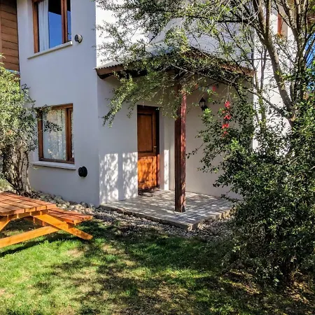 Casa Neneo Bariloche 2-3