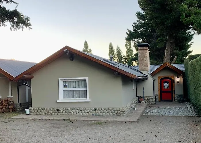 Casa Moderna Con Jardin Sonado Cerca Del Lago San Carlos de Bariloche