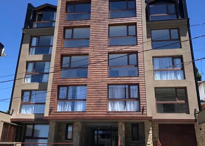 Departamento A Metros Del Centro Civico Apartamento San Carlos de Bariloche